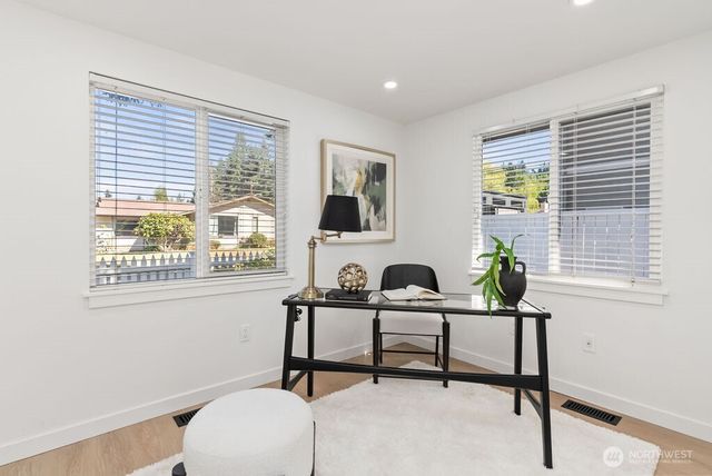 6226 NE 198th Street, Kenmore, WA 98028