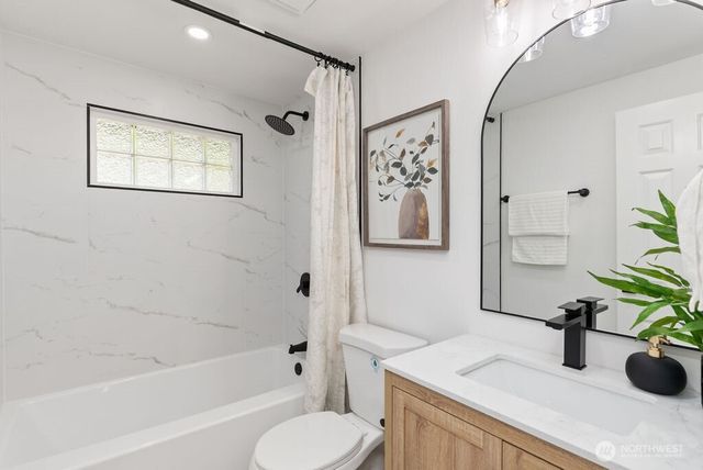 6226 NE 198th Street, Kenmore, WA 98028