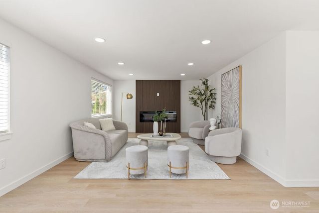 6226 NE 198th Street, Kenmore, WA 98028