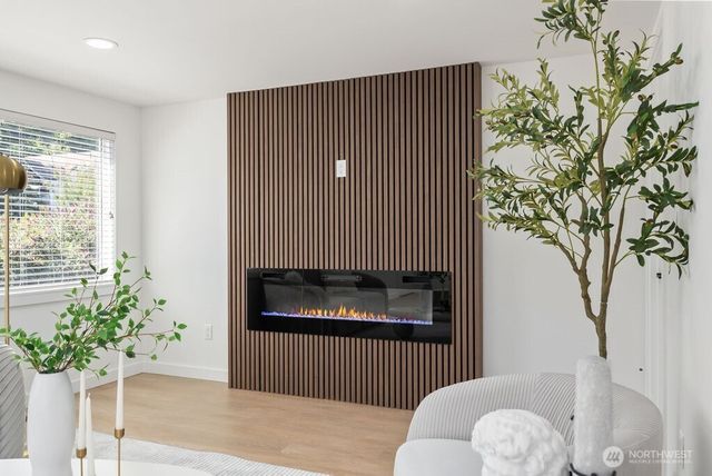 6226 NE 198th Street, Kenmore, WA 98028