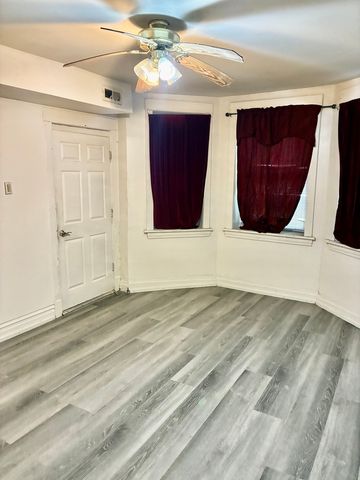 1706 N Springfield Avenue G, Chicago, IL 60647