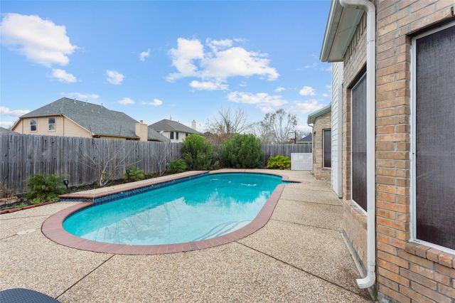 4907 Elmwood Court, Baytown, TX 77521