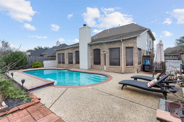 4907 Elmwood Court, Baytown, TX 77521