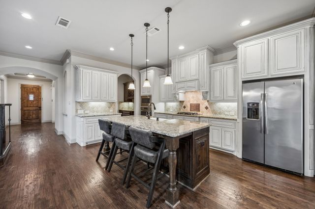 4417 Villa Drive, Flower Mound, TX 75028