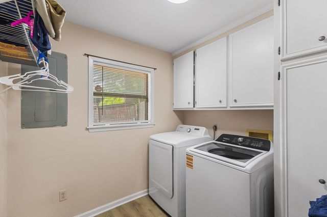 107 Chesterfield Rd., Hattiesburg, MS 39402