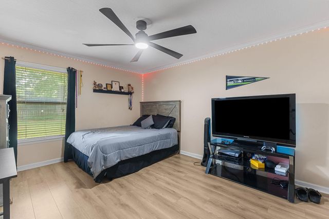 107 Chesterfield Rd., Hattiesburg, MS 39402