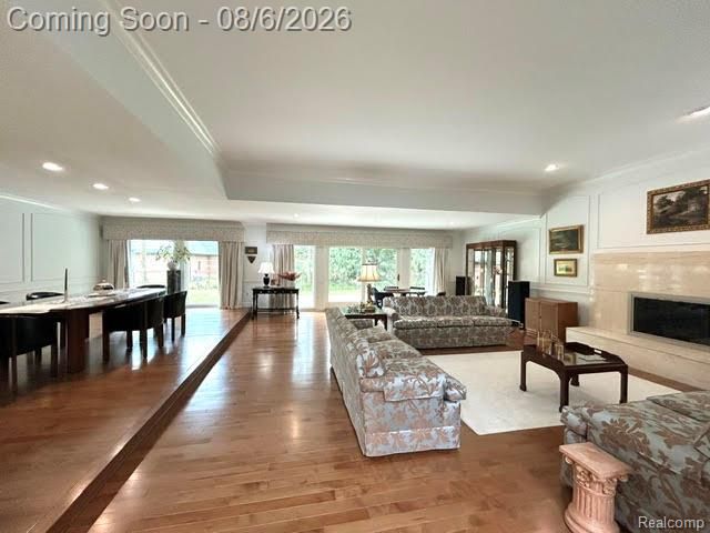 2123 McIntosh Drive, Troy, MI 48098