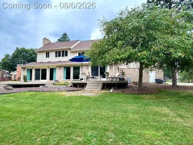 2123 McIntosh Drive, Troy, MI 48098