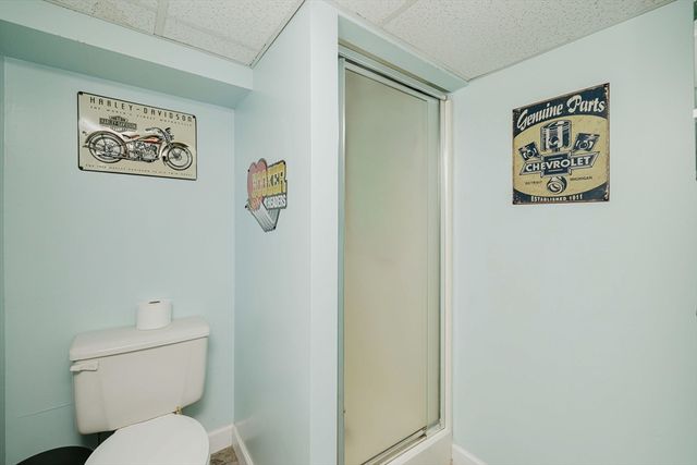 1472 Wampanoag Trl, East Providence, RI 02915