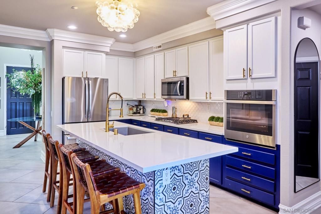 Image 8 of property listing at 9285 Soldin Lane, El Cajon, CA 92021