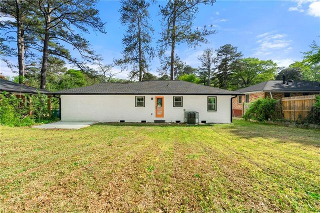 2146 Trailwood Road, Decatur, GA 30032