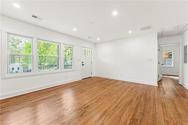 2146 Trailwood Road, Decatur, GA 30032