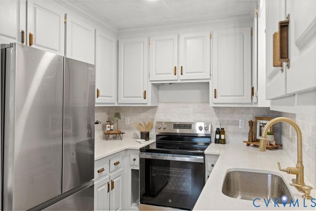 7085 Bruce Academy Ct, Mechanicsville, VA 23111