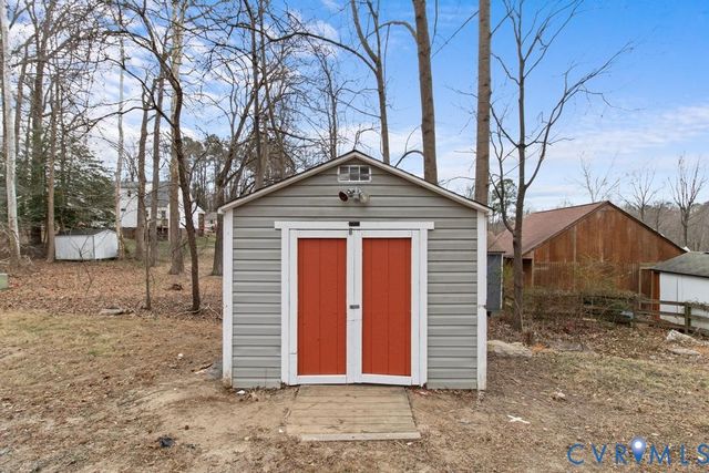 7085 Bruce Academy Ct, Mechanicsville, VA 23111