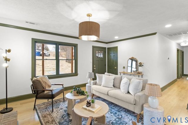 7085 Bruce Academy Ct, Mechanicsville, VA 23111