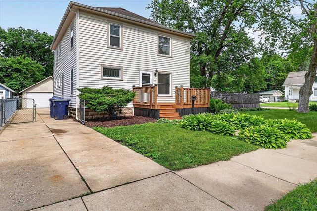 625 Yuba Street, Janesville, WI 53545