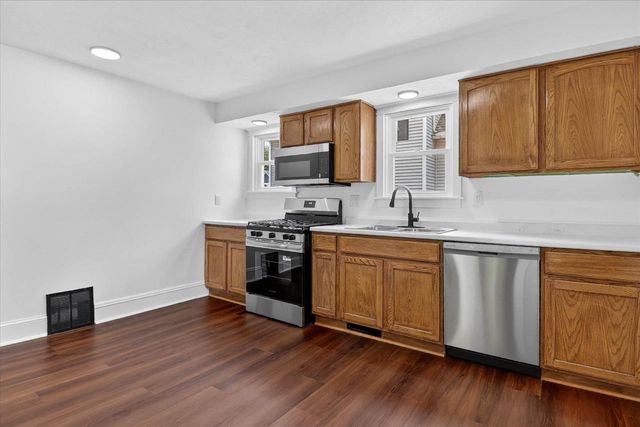 625 Yuba Street, Janesville, WI 53545