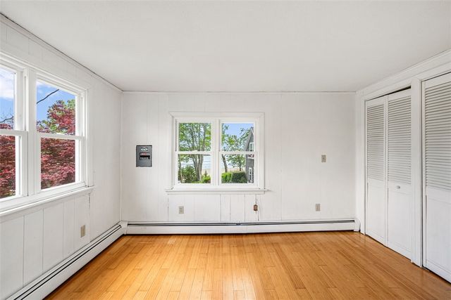 28 Byway Road, Barrington, RI 02806