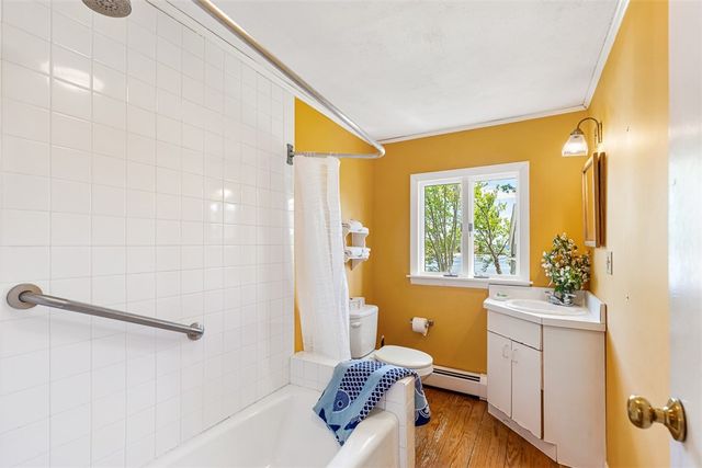 28 Byway Road, Barrington, RI 02806