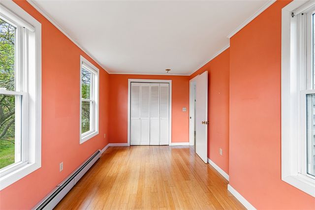 28 Byway Road, Barrington, RI 02806