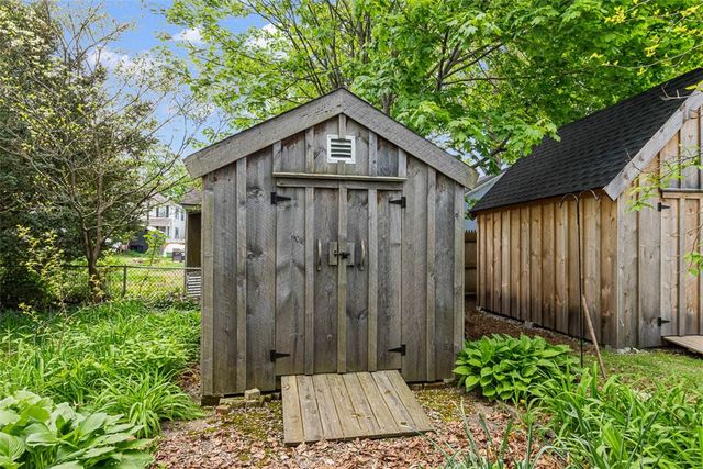 28 Byway Road, Barrington, RI 02806