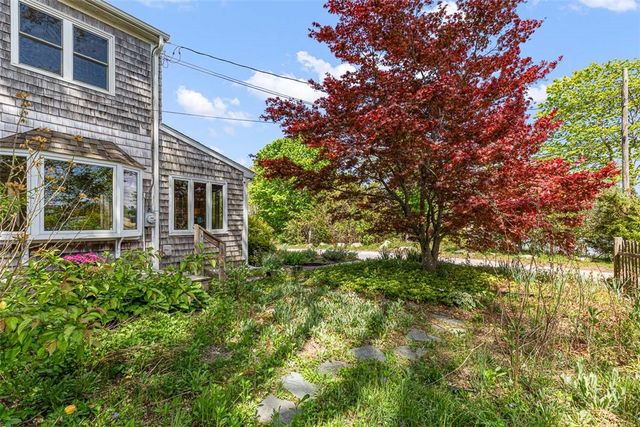 28 Byway Road, Barrington, RI 02806