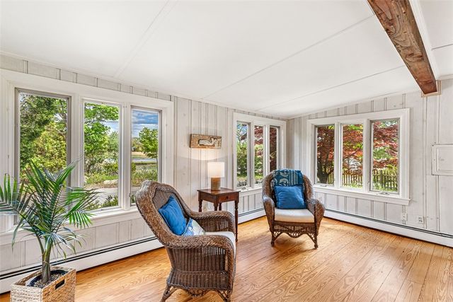 28 Byway Road, Barrington, RI 02806