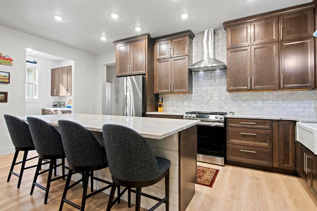 1583 S Cherry Blossom Lane, Suttons Bay Twp, MI 49682