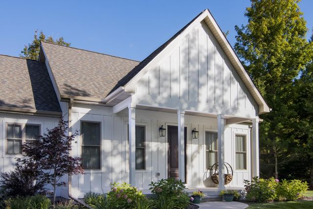 1583 S Cherry Blossom Lane, Suttons Bay Twp, MI 49682