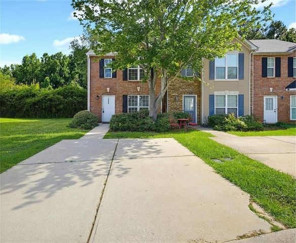 1934 Grove Way, Hampton, GA 30228