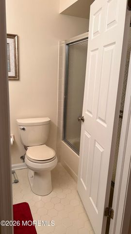 1904 Cherryvale Court, Toms River, NJ 08755