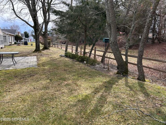 1904 Cherryvale Court, Toms River, NJ 08755