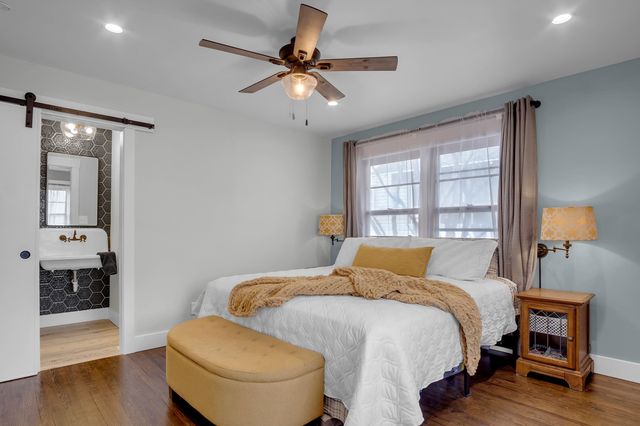 720 E 6th, Newton, KS 67114