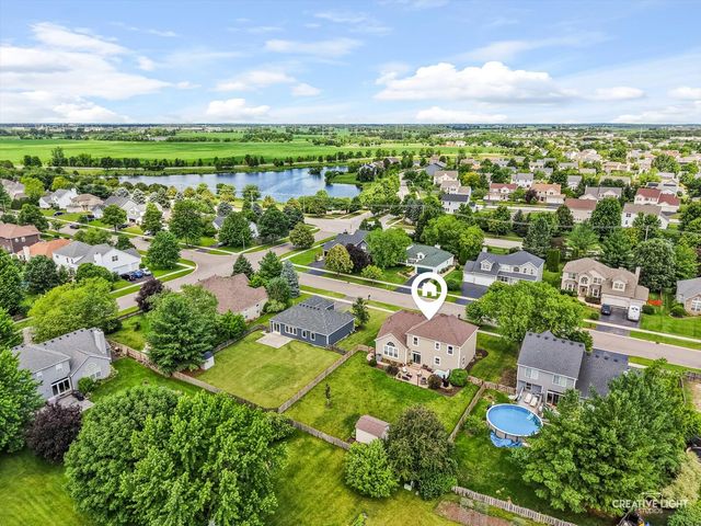 552 Yellowstone Lane, Yorkville, IL 60560