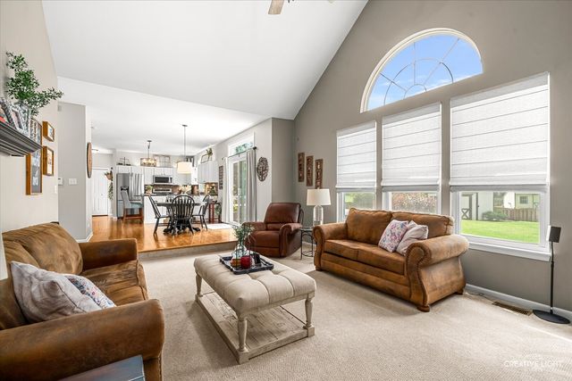 552 Yellowstone Lane, Yorkville, IL 60560