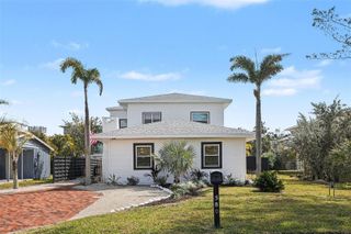 580 RUSSELL STREET, Longboat Key, FL 34228