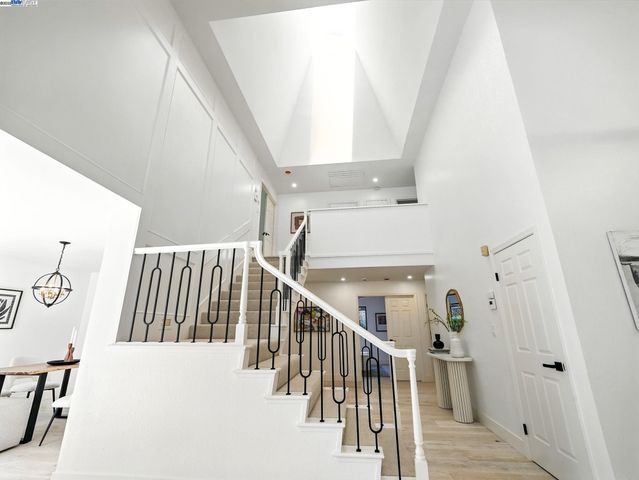 5995 Via Del Cielo, Pleasanton, CA 94566