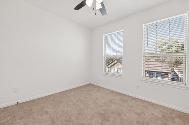 10949 Cannes Memorial Drive, Houston, TX 77043