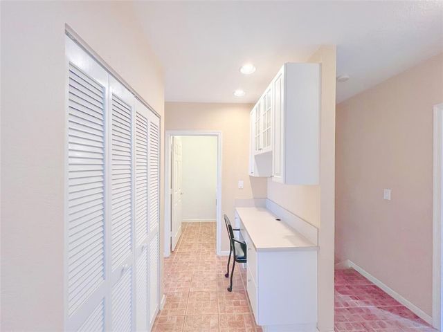 2132 NW 75th Way, Pembroke Pines, FL 33024