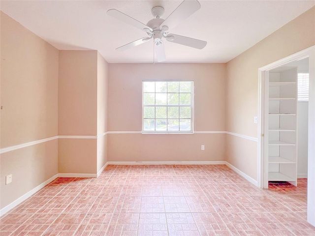 2132 NW 75th Way, Pembroke Pines, FL 33024