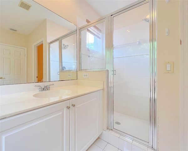 2132 NW 75th Way, Pembroke Pines, FL 33024