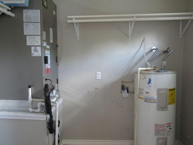 414 Matthew Street, Hillsboro, TX 76645