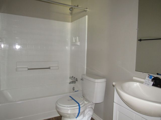 414 Matthew Street, Hillsboro, TX 76645