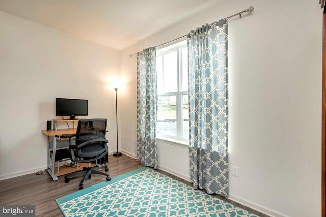 1418 HUDGINS FARM CIR, Fredericksburg, VA 22408