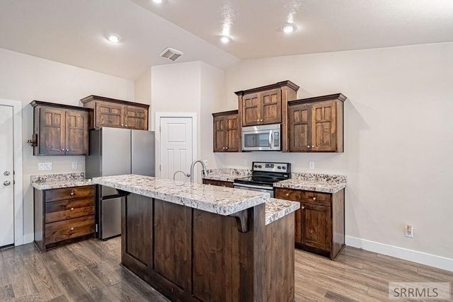 2735 N Waverly Road, Idaho Falls, ID 83401