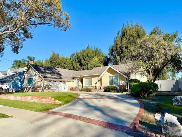 2034 S Flippen Drive, Anaheim, CA 92802