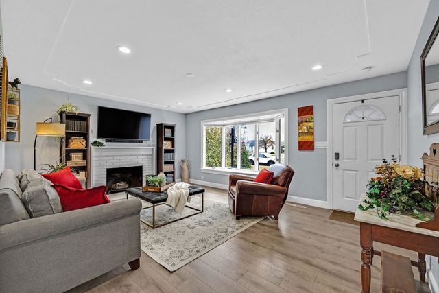 1443 Wagoner Drive, Livermore, CA 94550