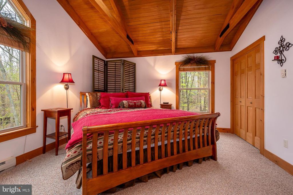 Image 30 of property listing at 392 DEER RUN LN, Swanton, MD 21561