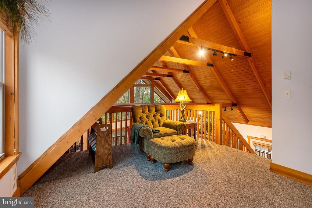 Image 35 of property listing at 392 DEER RUN LN, Swanton, MD 21561