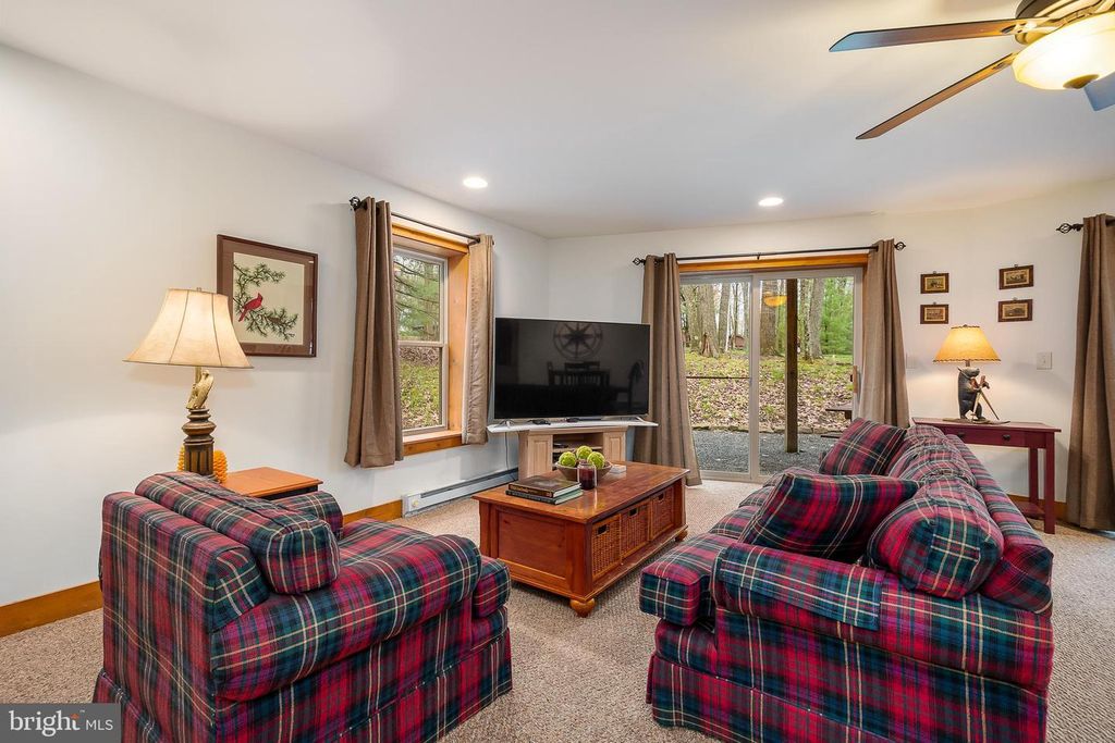 Image 38 of property listing at 392 DEER RUN LN, Swanton, MD 21561